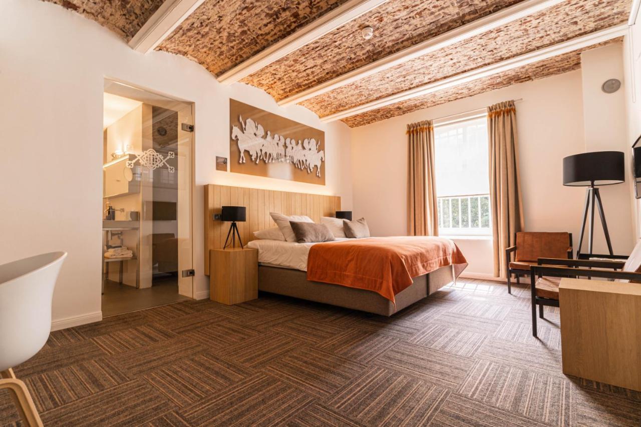 Het Arresthuis Roermond Eksteriør bilde A room at the hotel