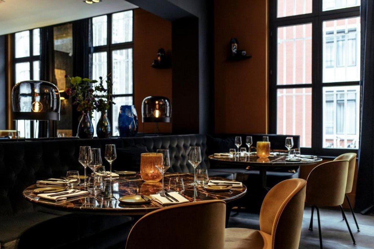 Het Arresthuis Roermond Eksteriør bilde Restaurant interior