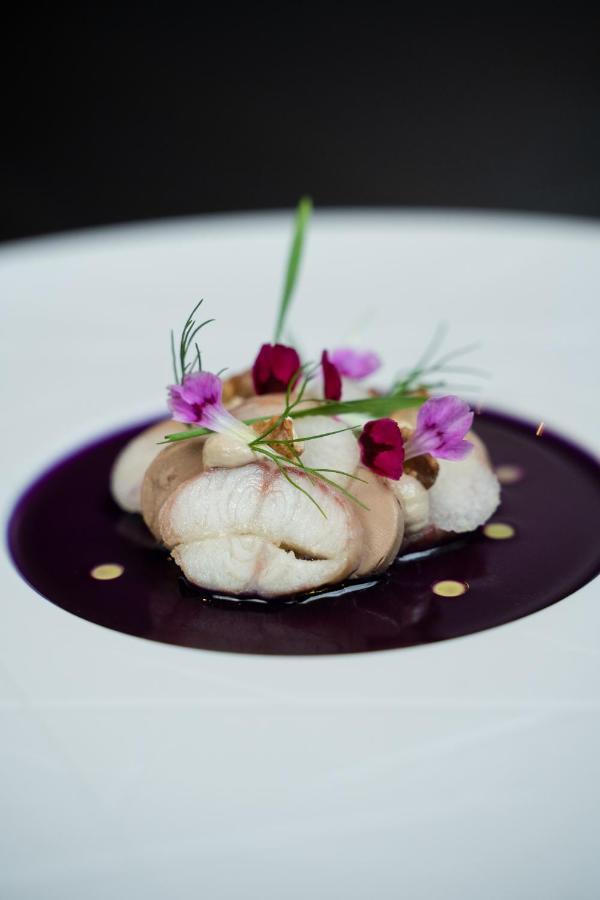 Het Arresthuis Roermond Eksteriør bilde A dish of monkfish